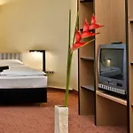 Otel Tryp By Wyndham Halle 3*
