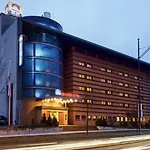 Otel Tryp By Wyndham Halle 3*