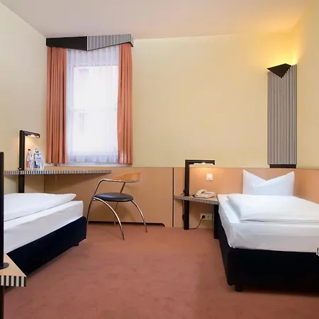 温德姆哈雷tryp酒店 3* Halle (Saale)