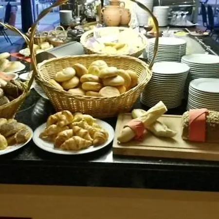 温德姆哈雷tryp酒店 酒店 3*