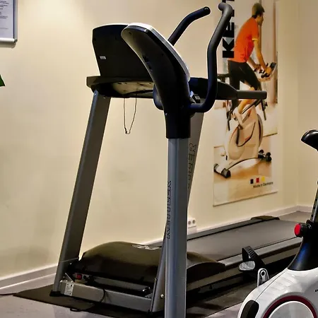 Tryp By Wyndham Halle 3*