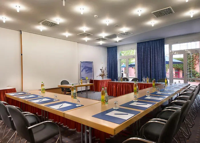 Tryp By Wyndham Halle 3*