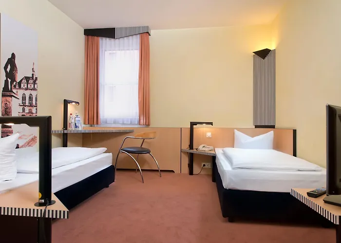 Tryp By Wyndham Halle Hotel